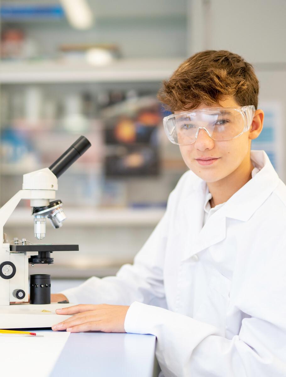 What subjects are included in the Spanish National Baccalaureate?