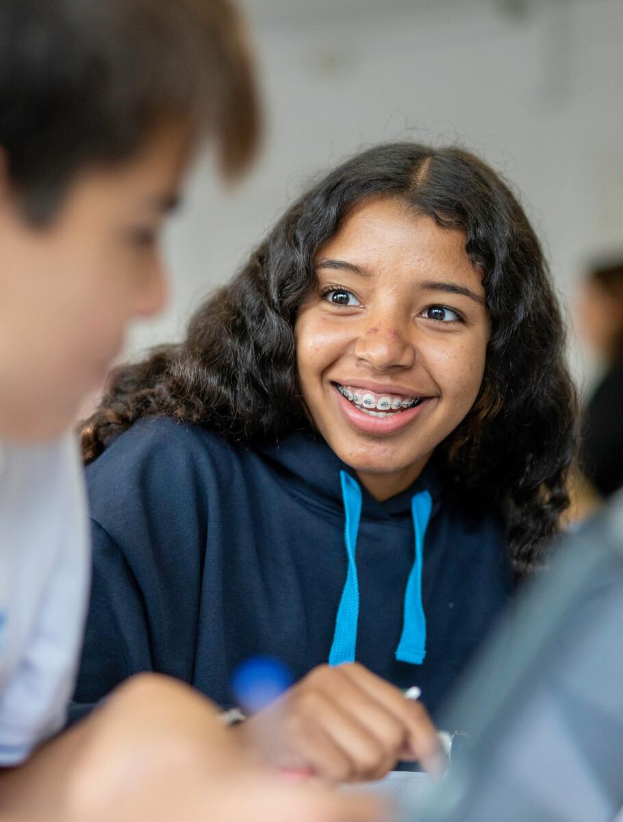 What courses does the American High School Diploma offer